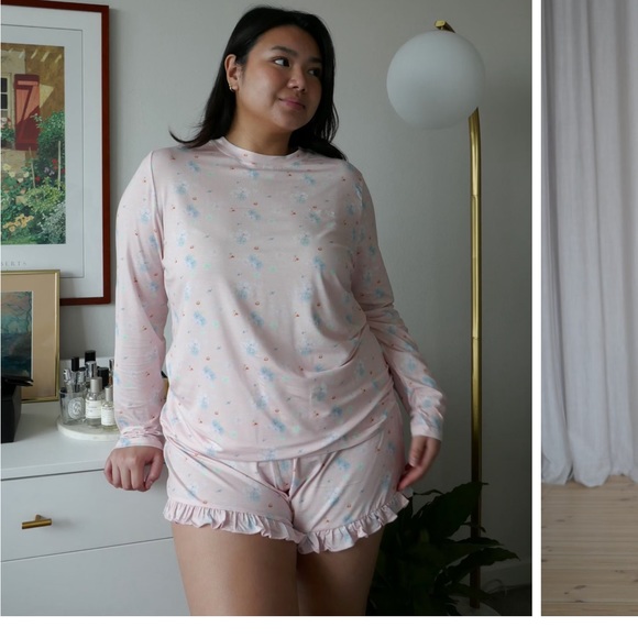 Djerf Avenue Go Slow Ruffle Shorts Summer Island - Picture 1 of 5